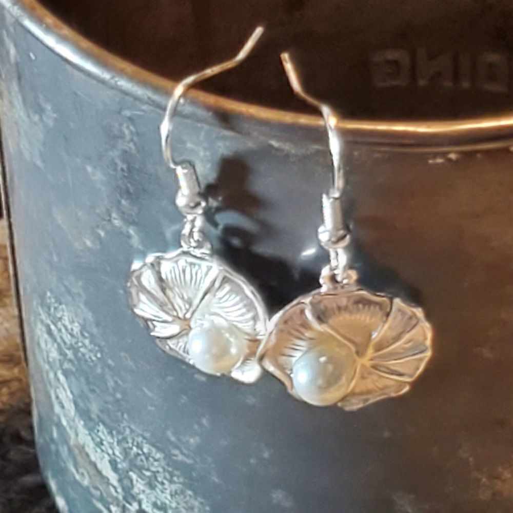 Hand Crafted Silver Plated Lily Pad White Faux Cultured Pearl Dangle Earrings - Picture 6 of 10